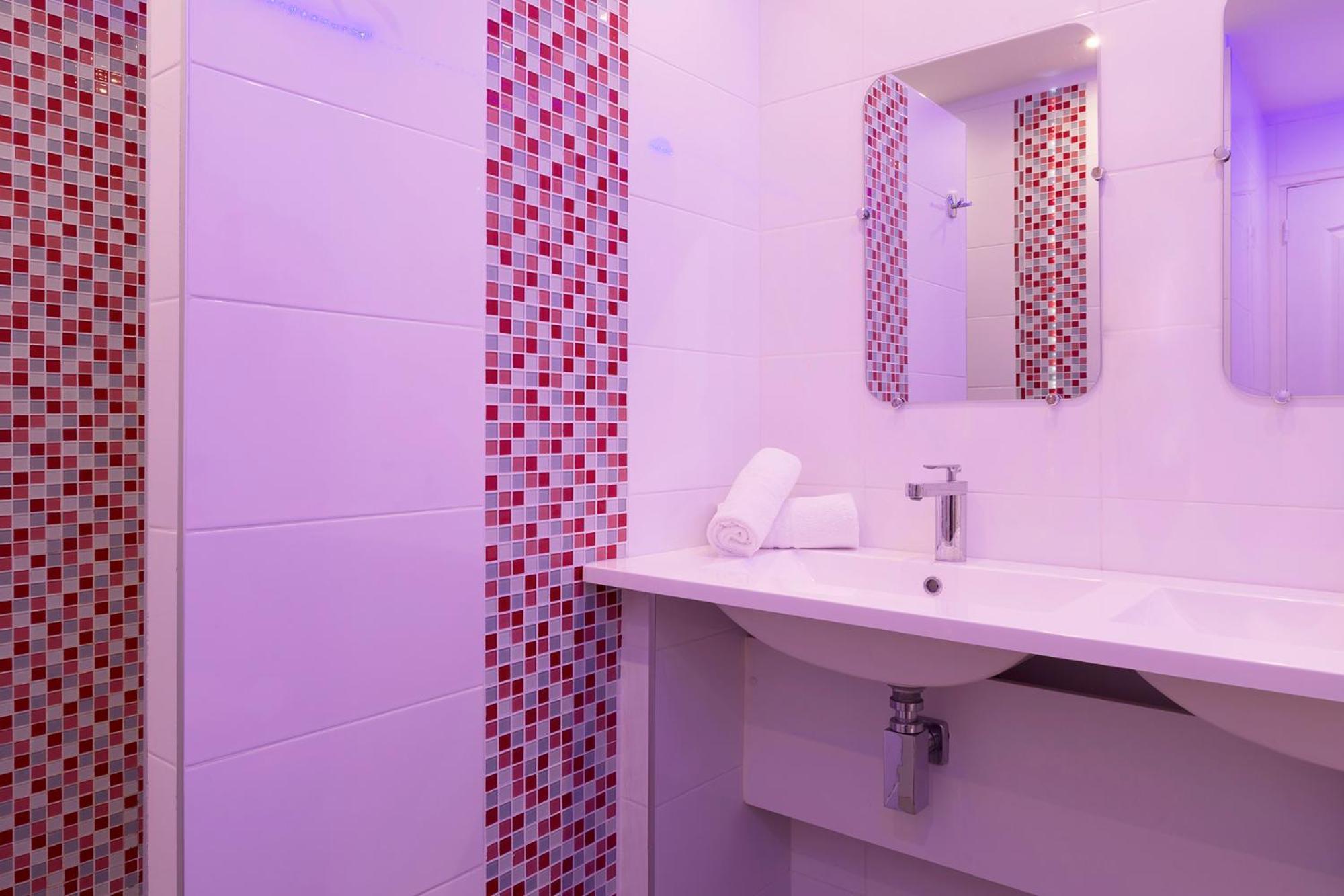 Hotel Restaurant Les Coquelicots, The Originals Relais Saint-Pardoux-l'Ortigier المظهر الخارجي الصورة