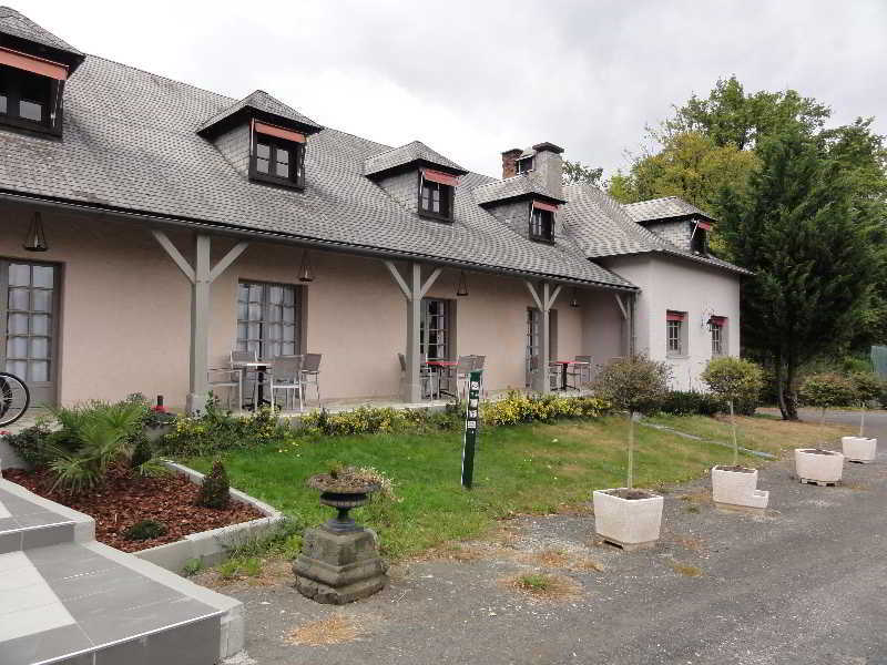 Hotel Restaurant Les Coquelicots, The Originals Relais Saint-Pardoux-l'Ortigier المظهر الخارجي الصورة